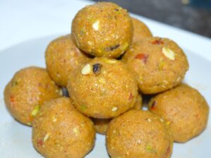 Moong Dal Laddu