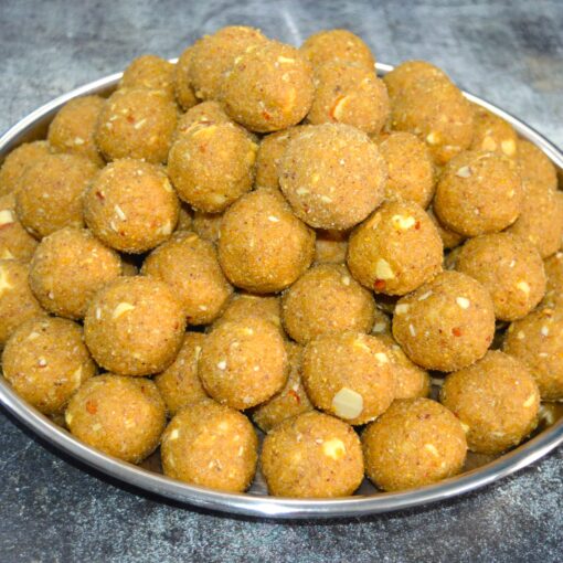 Methi Gond Laddu